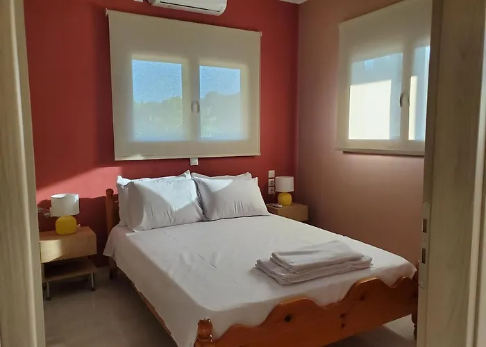 Backyard בית נופש *